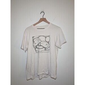 Uniqlo × KAWS Collaboration T-Shirt White Size L Companion Hands